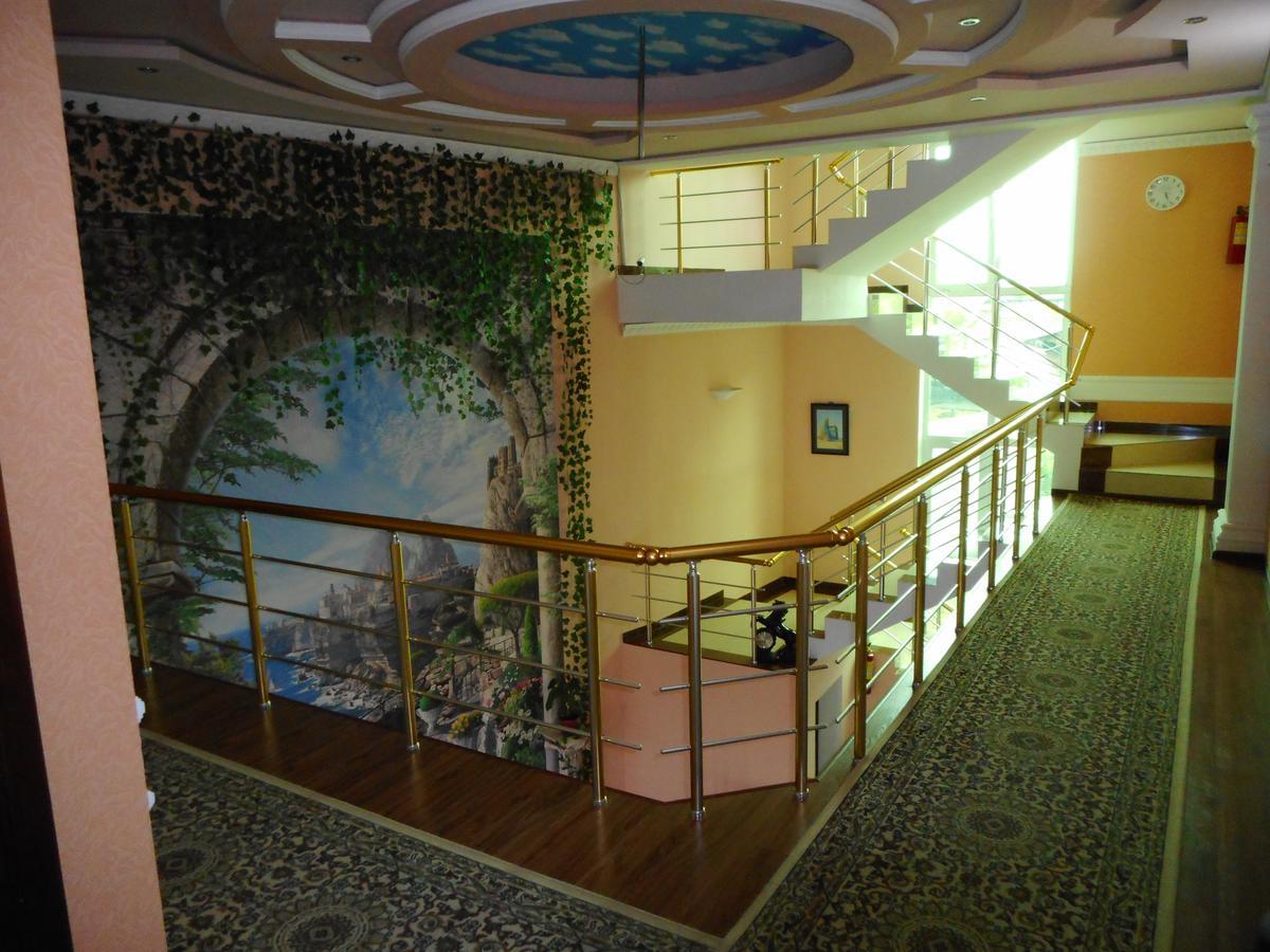 Hotel Avesto Tashkent Exterior photo